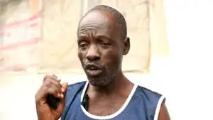 Distribution d'aide d'urgence (fonds, vivres et non-vivres) par l'ONG LE BOUCLIER aux sinistrés des inondations et coulées de boue à Kalehe.